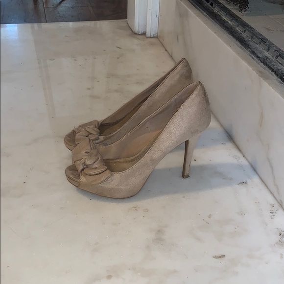 Heels - Picture 3 of 6